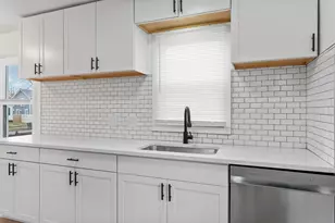 1204 Loretta Ave, Columbus, OH 43211 - Photo 12