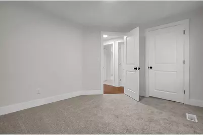 271 S Warren Avenue, Columbus, OH 43204 - Photo 22