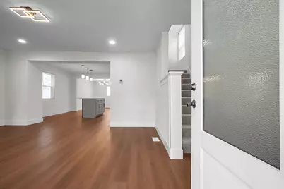 271 S Warren Avenue, Columbus, OH 43204 - Photo 4