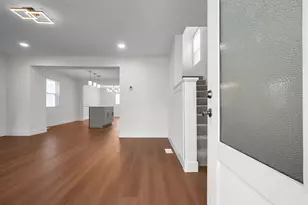 271 S Warren Ave, Columbus, OH 43204 - Photo 4