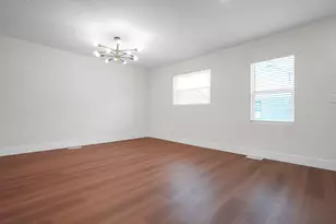 271 S Warren Ave, Columbus, OH 43204 - Photo 14