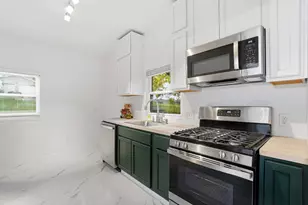 160 E Race St, Mechanicsburg, OH 43044 - Photo 10