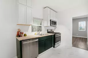 160 E Race St, Mechanicsburg, OH 43044 - Photo 12