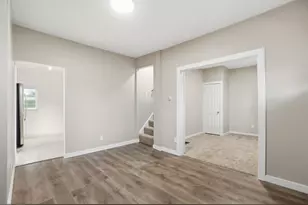 160 E Race St, Mechanicsburg, OH 43044 - Photo 6