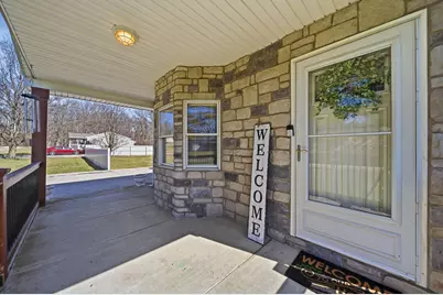 5382 Kirkwood Drive, Grove City, OH 43123 - Photo 2