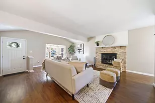 5382 Kirkwood Dr, Grove City, OH 43123 - Photo 6