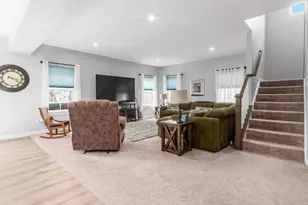 701 Melick Dr, Delaware, OH 43015 - Photo 8