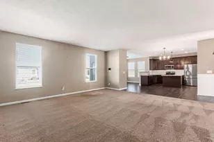 160 Chestnut Commons Dr, Commercial Point, OH 43116 - Photo 20