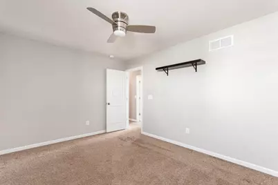 160 Chestnut Commons Drive, Commercial Point, OH 43116 - Photo 30