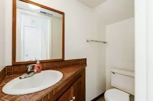 4692 Charecote Ln, Columbus, OH 43220 - Photo 20