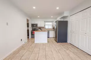 595 Deerwood Ave E, Columbus, OH 43230 - Photo 14