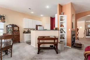 1426 Carylake Cir, Columbus, OH 43240 - Photo 12