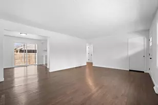 1035 E Fulton St, Columbus, OH 43227 - Photo 8