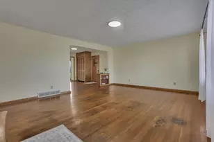 95 Carey Ln, Heath, OH 43056 - Photo 6