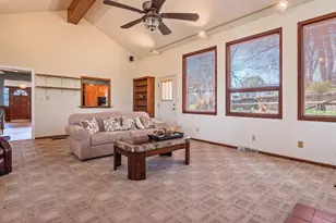 2695 Ash Meadows Blvd, Zanesville, OH 43701 - Photo 30