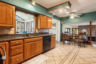 2695 Ash Meadows Blvd, Zanesville, OH 43701 - Photo 18