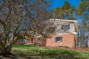 2695 Ash Meadows Blvd, Zanesville, OH 43701 - Photo 4