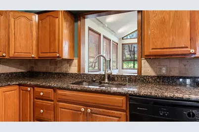 2695 Ash Meadows Boulevard, Zanesville, OH 43701 - Photo 22