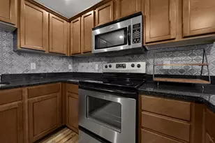 3963 Dinon Dr, Columbus, OH 43221 - Photo 12