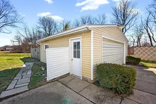 1724 S Belmont Ave, Springfield, OH 45505 - Photo 52