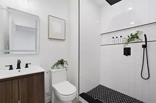 281 N Burgess Ave, Columbus, OH 43204 - Photo 12