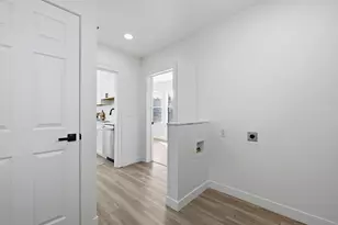 281 N Burgess Ave, Columbus, OH 43204 - Photo 14