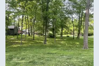 1730 W Choctaw Drive, London, OH 43140 - Photo 1