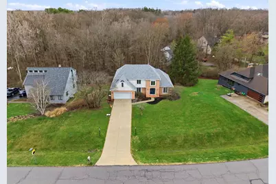 3780 Pine Ridge Drive, Lewis Center, OH 43035 - Photo 6