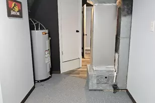 3516 Meadow Valley St, Columbus, OH 43207 - Photo 18