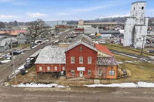 409 W Gambier St, Mount Vernon, OH 43050 - Photo 1