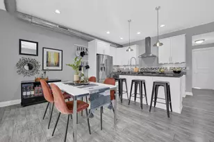 58 E Hubbard Ave, Columbus, OH 43215 - Photo 10