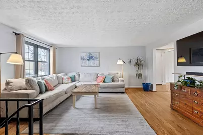 2813 Kingsrowe Court #43, Columbus, OH 43209 - Photo 4