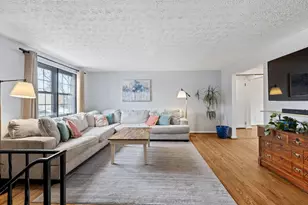 2813 Kingsrowe Ct, Columbus, OH 43209 - Photo 4