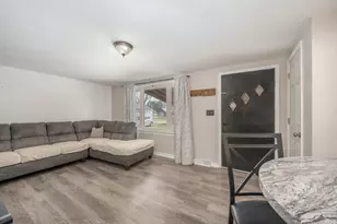 11 Parrott St, Mount Vernon, OH 43050 - Photo 8