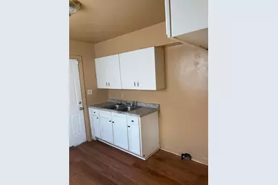 1437 E 19th Avenue, Columbus, OH 43211 - Photo 4