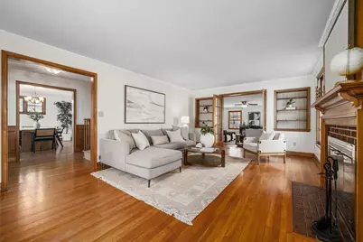 2731 E Broad Street, Columbus, OH 43209 - Photo 6