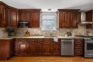 2731 E Broad St, Columbus, OH 43209 - Photo 26