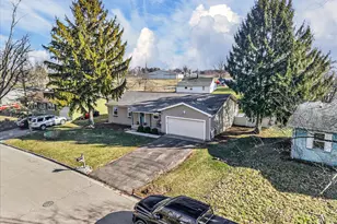 242 Jacqueline Dr, London, OH 43140 - Photo 4