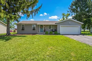 242 Jacqueline Dr, London, OH 43140 - Photo 1