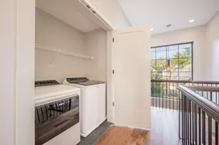 598 Lathrop St, Columbus, OH 43206 - Photo 24