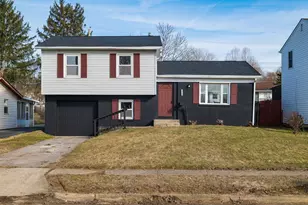 3390 Norwalk Rd, Columbus, OH 43207 - Photo 2