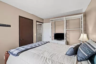 3939 Marsha Drive, Columbus, OH 43207 - Photo 12