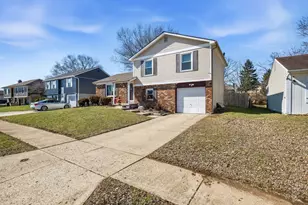 3939 Marsha Dr, Columbus, OH 43207 - Photo 4