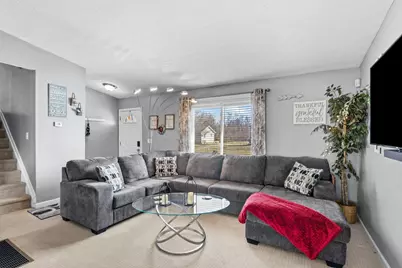 3939 Marsha Drive, Columbus, OH 43207 - Photo 6