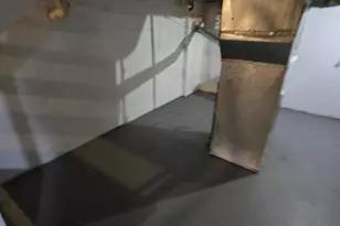 857 Regina Ct, Columbus, OH 43204 - Photo 30