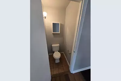 857 Regina Court, Columbus, OH 43204 - Photo 8