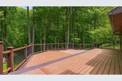 905 Center Court, Zanesville, OH 43701 - Photo 38