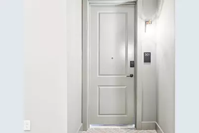 270 Dickenson Street #301, Columbus, OH 43215 - Photo 1