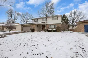 1852 Balsamridge Rd, Columbus, OH 43229 - Photo 6