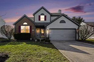 8484 Payson Dr, Lewis Center, OH 43035 - Photo 2